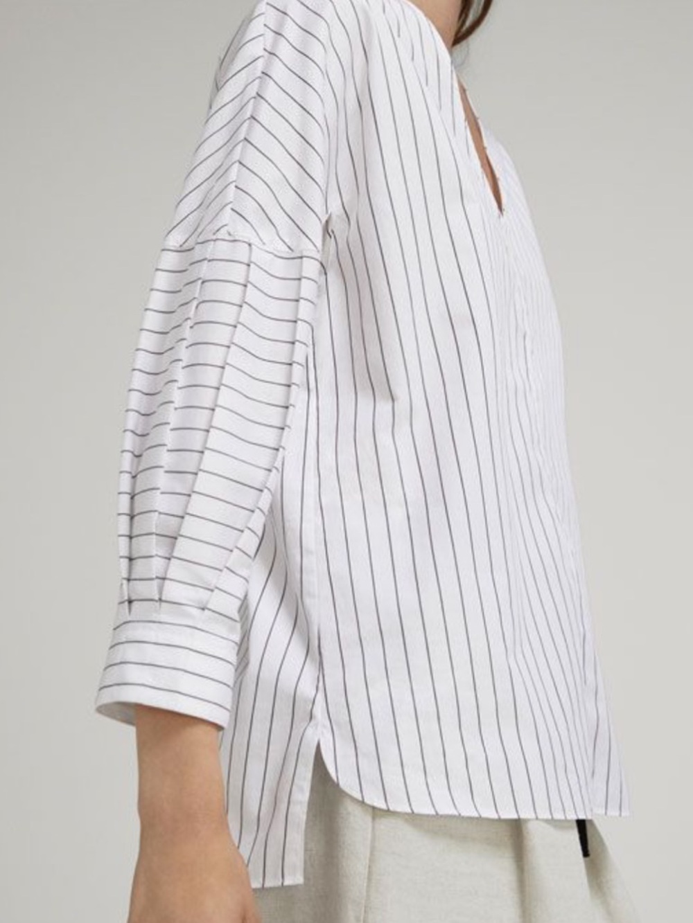 Mossimo Dutti | pinstripe tunic v neck pleat detail sleeve